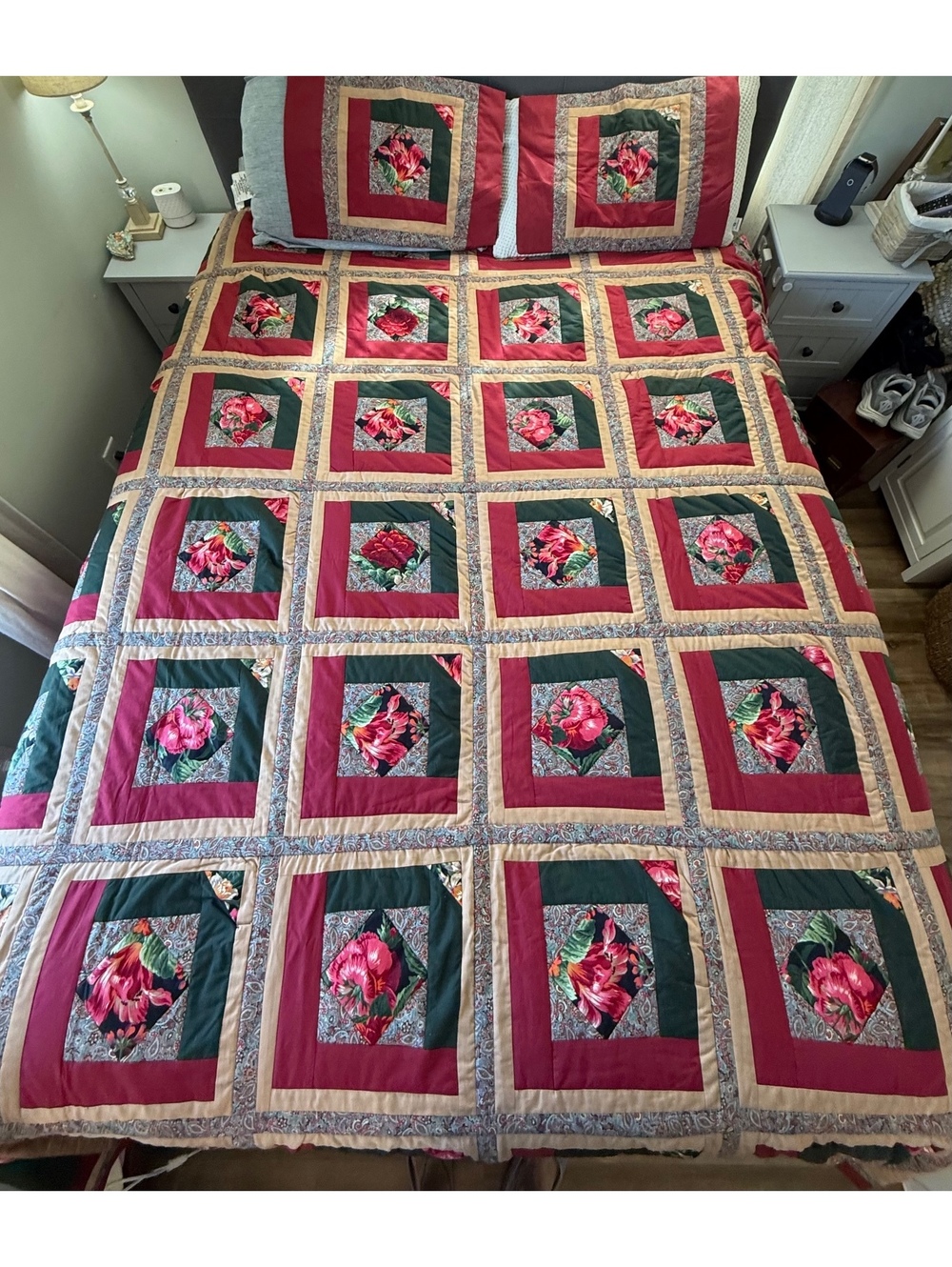 Vintage Handmade Floral Patchwork Quilt Full Queen 94x82” 2 Pllwcses (t&b4/176)
